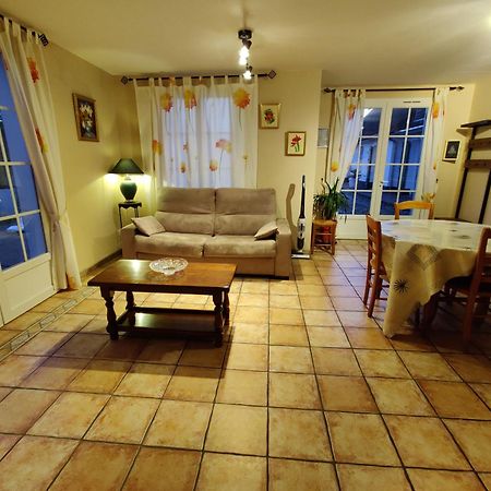 Camping La Garenne De Moncourt Rue  Exteriér fotografie